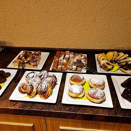 Hotel Resort Lovecka Basta Strakonice Bagian luar foto