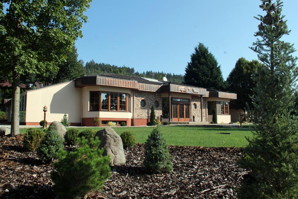 Hotel Resort Lovecka Basta Strakonice Bagian luar foto