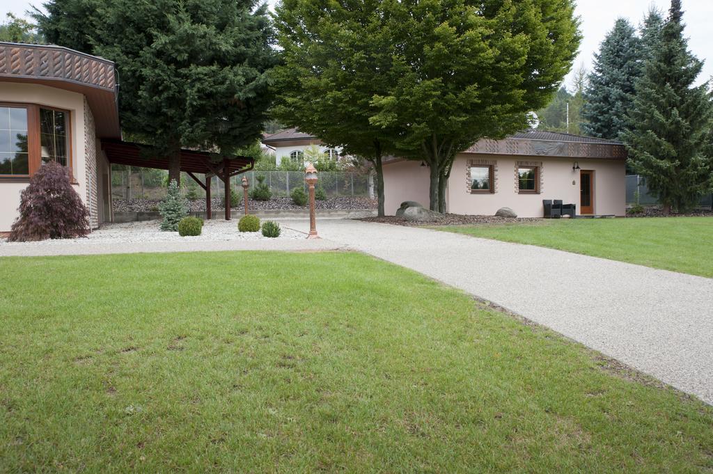 Hotel Resort Lovecka Basta Strakonice Bagian luar foto